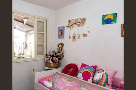 Casa à venda com 3 quartos, 150m² em Vila Brasilio Machado, São Paulo