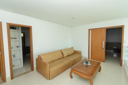 Sala 2 de casa à venda com 4 quartos, 392m² em Jardim Riacho das Pedras, Contagem