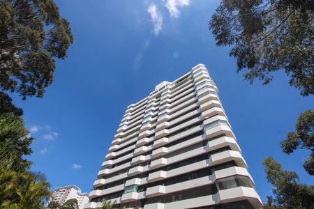 Apartamento à venda com 185m², 4 quartos e 3 vagasFachada