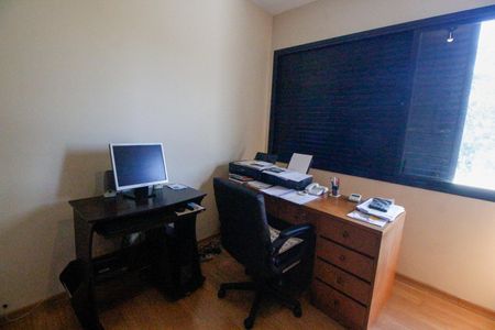 Apartamento à venda com 185m², 4 quartos e 3 vagasQuarto 1