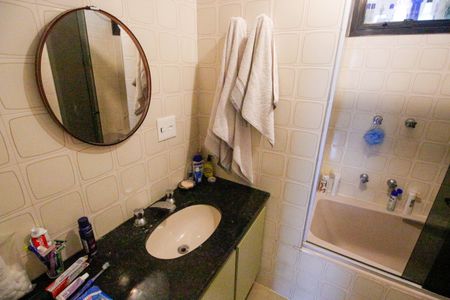 Apartamento à venda com 185m², 4 quartos e 3 vagasBanheiro