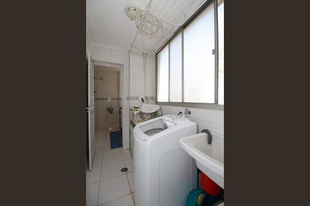 Apartamento à venda com 98m², 3 quartos e 1 vagaÁrea de Serviço