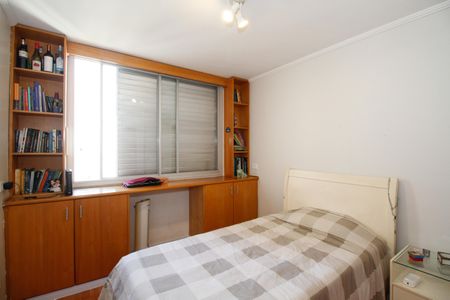 Apartamento à venda com 98m², 3 quartos e 1 vagaQuarto 2