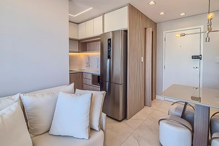 Sala de apartamento para alugar com 2 quartos, 44m² em Taboão, São Bernardo do Campo