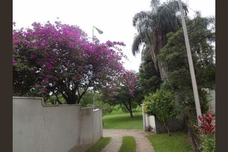 Casa de condomínio à venda com 500m², 4 quartos e 6 vagas