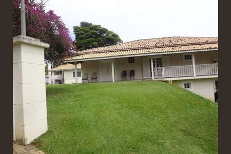 Casa de condomínio à venda com 500m², 4 quartos e 6 vagas