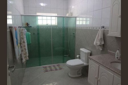 Casa de condomínio à venda com 500m², 4 quartos e 6 vagas
