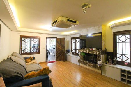 Casa 1 - Sala de casa à venda com 6 quartos, 150m² em Centro, Canoas