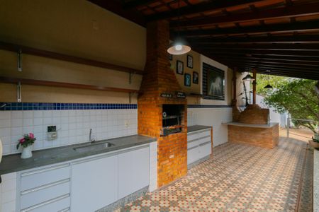 Casa para alugar com 350m², 4 quartos e 4 vagas Casa para alugar com 350m², 4 quartos e 4 vagasÁrea Externa