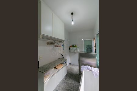 Casa para alugar com 350m², 4 quartos e 4 vagas Casa para alugar com 350m², 4 quartos e 4 vagasÁrea de Serviço