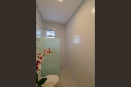 Casa para alugar com 350m², 4 quartos e 4 vagas Casa para alugar com 350m², 4 quartos e 4 vagasBanheiro