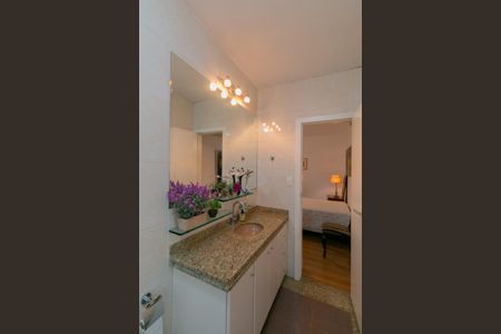 Casa para alugar com 350m², 4 quartos e 4 vagas Casa para alugar com 350m², 4 quartos e 4 vagasBanheiro da Suíte 3