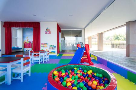 Apartamento à venda com 52m², 2 quartos e 1 vaga Apartamento à venda com 52m², 2 quartos e 1 vagaÁrea Comum - Brinquedoteca