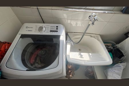 Apartamento à venda com 52m², 2 quartos e 1 vaga Apartamento à venda com 52m², 2 quartos e 1 vagaÁrea de Serviço