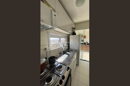 Apartamento à venda com 52m², 2 quartos e 1 vaga Apartamento à venda com 52m², 2 quartos e 1 vagaCozinha