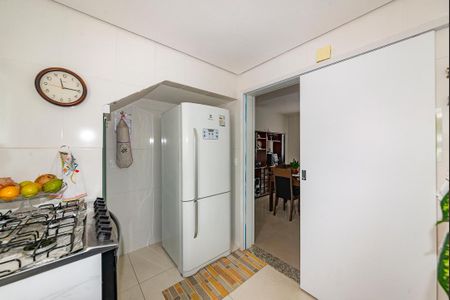 Apartamento à venda com 133m², 2 quartos e 2 vagas Apartamento à venda com 133m², 2 quartos e 2 vagasCozinha
