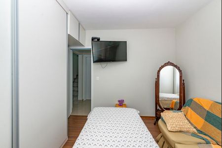 Apartamento à venda com 133m², 2 quartos e 2 vagas Apartamento à venda com 133m², 2 quartos e 2 vagasQuarto 2