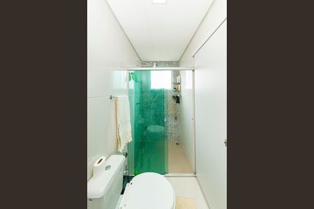 Apartamento à venda com 133m², 2 quartos e 2 vagas Apartamento à venda com 133m², 2 quartos e 2 vagasBanheiro da Suíte