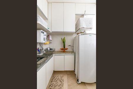 Apartamento à venda com 133m², 2 quartos e 2 vagas Apartamento à venda com 133m², 2 quartos e 2 vagasCozinha 2