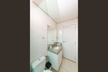 Apartamento à venda com 133m², 2 quartos e 2 vagas Apartamento à venda com 133m², 2 quartos e 2 vagasBanheiro Social 2