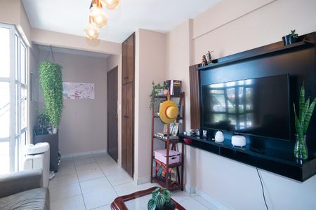 Sala de apartamento à venda com 2 quartos, 56m² em Bela Vista, São Paulo