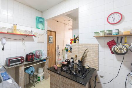 Apartamento à venda com 75m², 2 quartos e 1 vagaCozinha e Área de Serviço