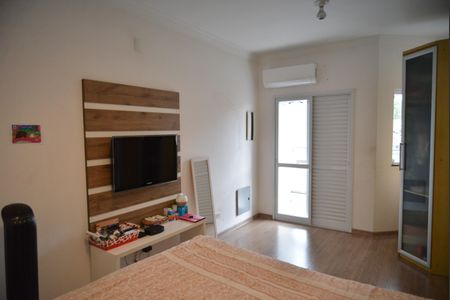 Casa à venda com 240m², 3 quartos e 5 vagasQuarto