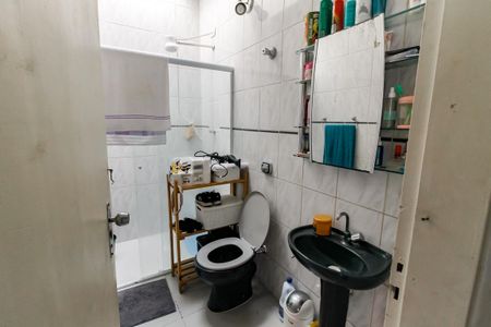 Casa para alugar com 110m², 3 quartos e 2 vagasBanheiro Corredor