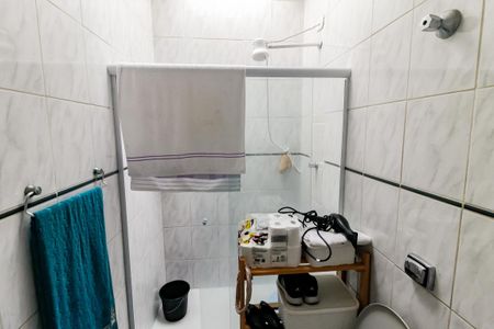 Casa para alugar com 110m², 3 quartos e 2 vagasBanheiro Corredor - chuveiro