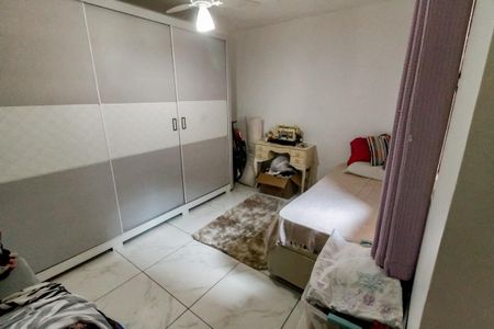Casa para alugar com 110m², 3 quartos e 2 vagasQuarto 2