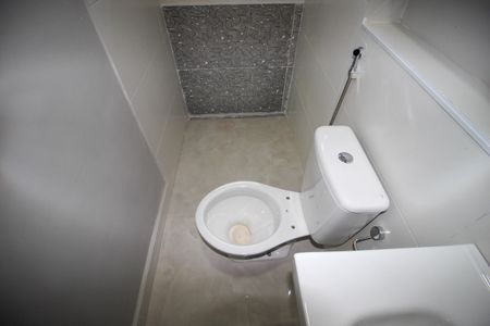 Studio para alugar com 40m², 1 quarto e sem vaga Studio para alugar com 40m², 1 quarto e sem vagaBanheiro