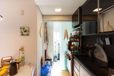 Apartamento à venda com 70m², 2 quartos e 1 vaga Apartamento à venda com 70m², 2 quartos e 1 vagaCozinha