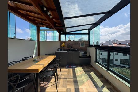 Apartamento à venda com 65m², 2 quartos e 1 vagaCobertura