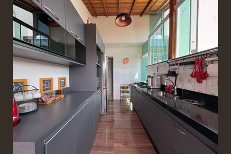 Apartamento à venda com 65m², 2 quartos e 1 vagaCozinha