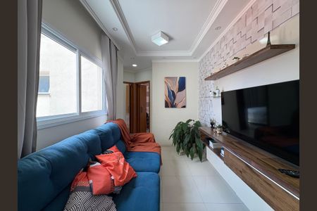Sala de apartamento à venda com 2 quartos, 65m² em Vila Scarpelli, Santo André