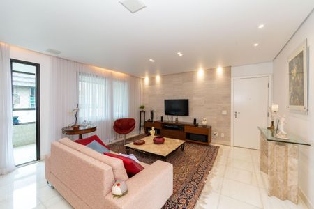 Sala de apartamento à venda com 4 quartos, 136m² em Belvedere, Belo Horizonte