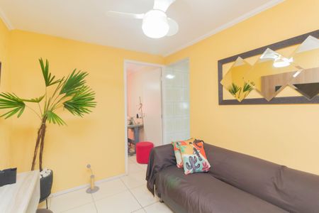 Sala de apartamento à venda com 3 quartos, 56m² em Conjunto Residencial José Bonifácio, São Paulo