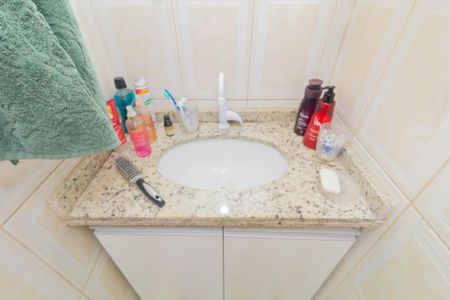 Apartamento à venda com 56m², 3 quartos e 1 vaga Apartamento à venda com 56m², 3 quartos e 1 vagaBanheiro