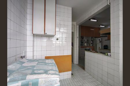 Apartamento à venda com 136m², 4 quartos e 1 vagaÁrea de Serviço