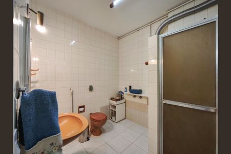 Apartamento à venda com 136m², 4 quartos e 1 vagaBanheiro Corredor