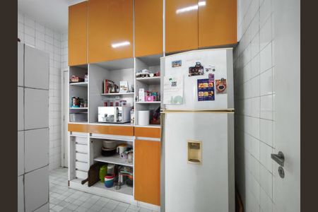 Apartamento à venda com 136m², 4 quartos e 1 vagaCozinha