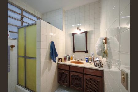 Apartamento à venda com 136m², 4 quartos e 1 vagaBanheiro da Suíte