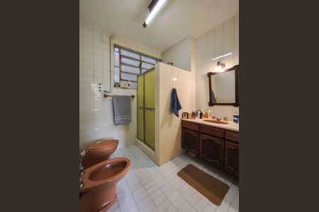 Apartamento à venda com 136m², 4 quartos e 1 vagaBanheiro da Suíte