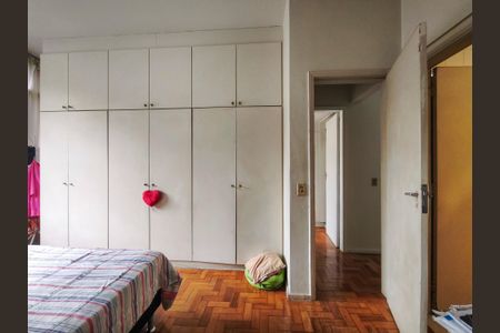 Apartamento à venda com 136m², 4 quartos e 1 vagaSuíte