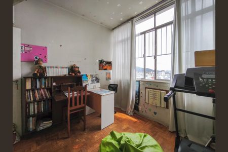 Apartamento à venda com 136m², 4 quartos e 1 vagaQuarto 3