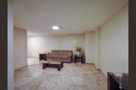 Apartamento à venda com 136m², 4 quartos e 1 vagaFachada e portaria