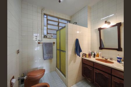 Apartamento à venda com 136m², 4 quartos e 1 vagaBanheiro da Suíte