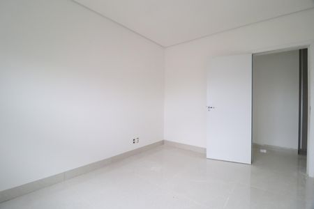 Apartamento para alugar com 137m², 3 quartos e 2 vagasQuarto 2 - Suíte