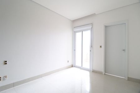 Apartamento para alugar com 137m², 3 quartos e 2 vagasQuarto 3 - Suíte