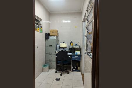 Casa à venda com 3 quartos, 200m² em Parque Tomas Saraiva, São Paulo